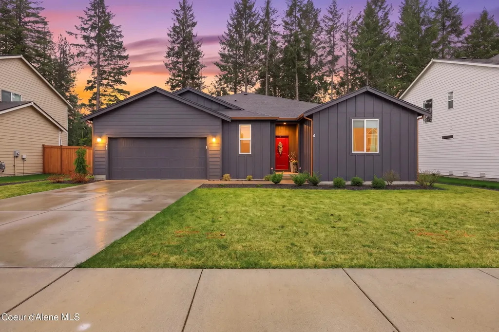 248 E Sandmyrtle Avenue Hayden ID 83835