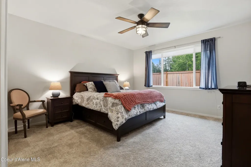 248 E Sandmyrtle Avenue Hayden ID 83835