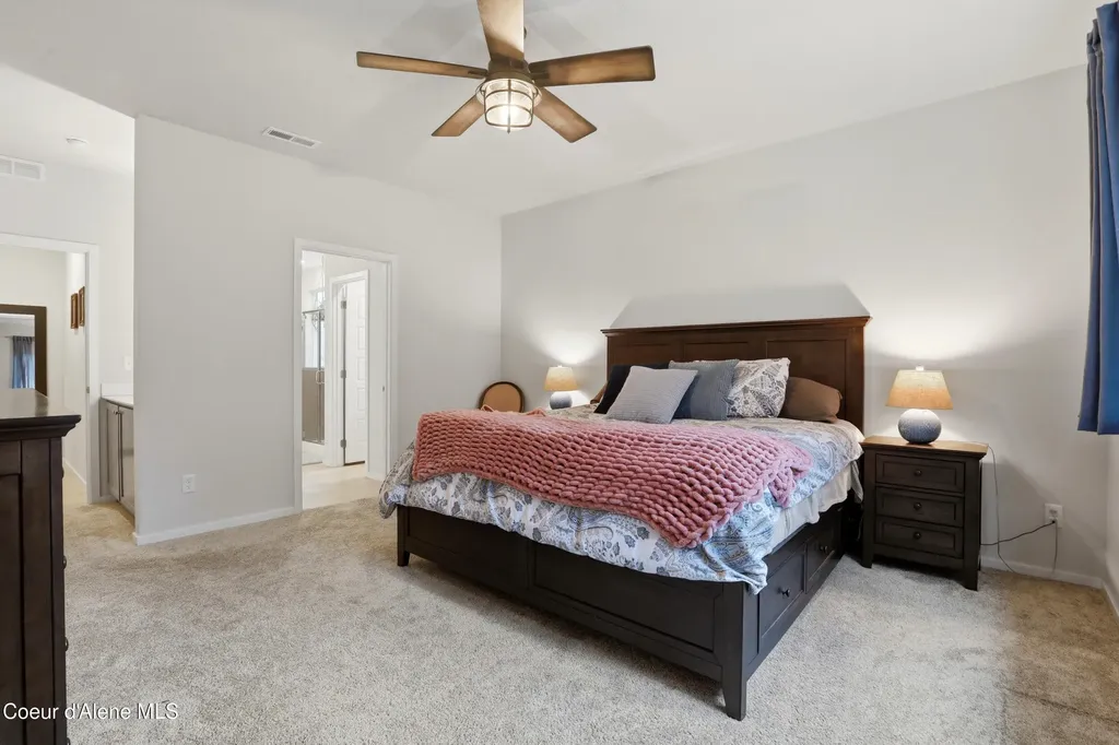 248 E Sandmyrtle Avenue Hayden ID 83835