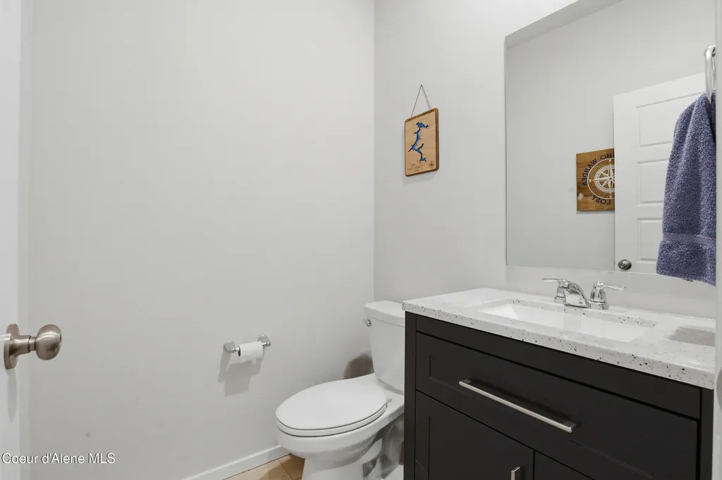 248 E Sandmyrtle Avenue Hayden ID 83835
