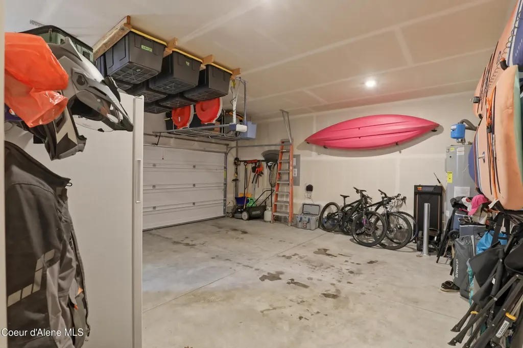 248 E Sandmyrtle Avenue Hayden ID 83835