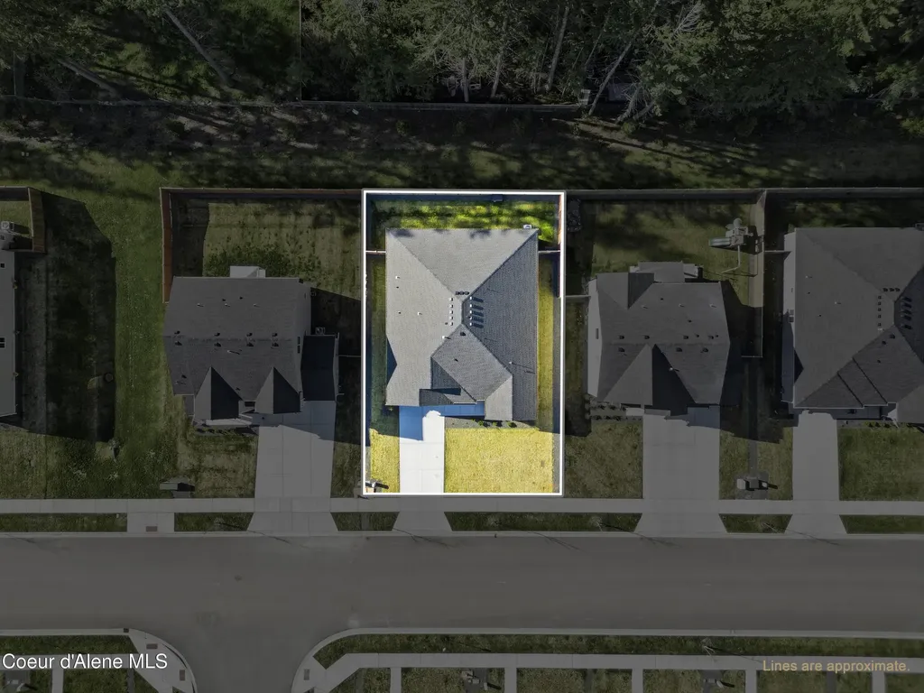 248 E Sandmyrtle Avenue Hayden ID 83835