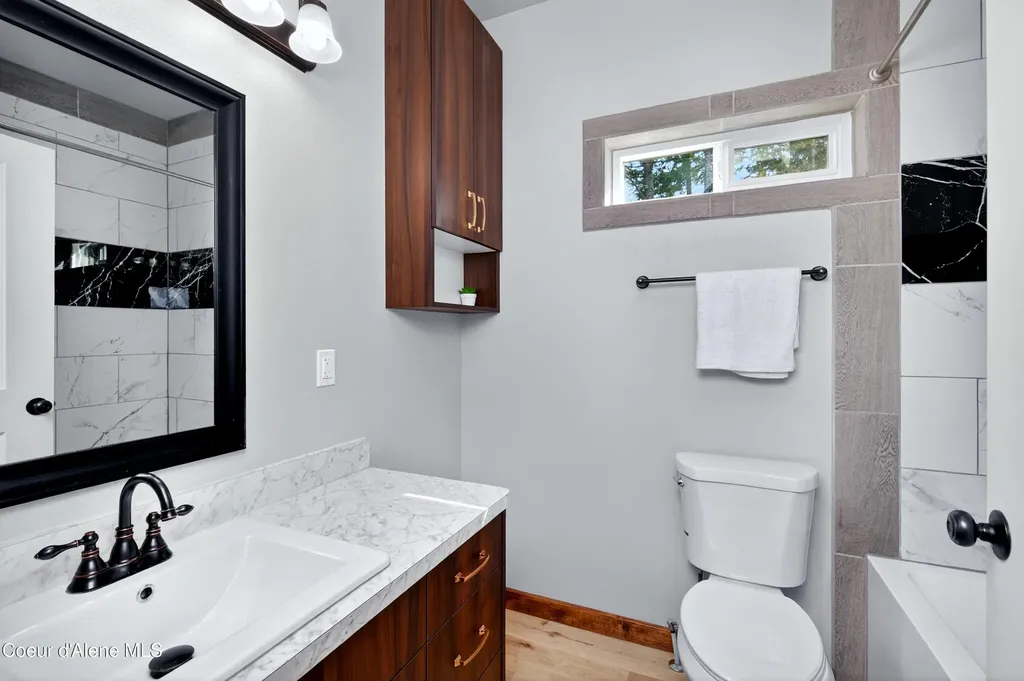 334 Hardy Loop Bonners Ferry ID 83805