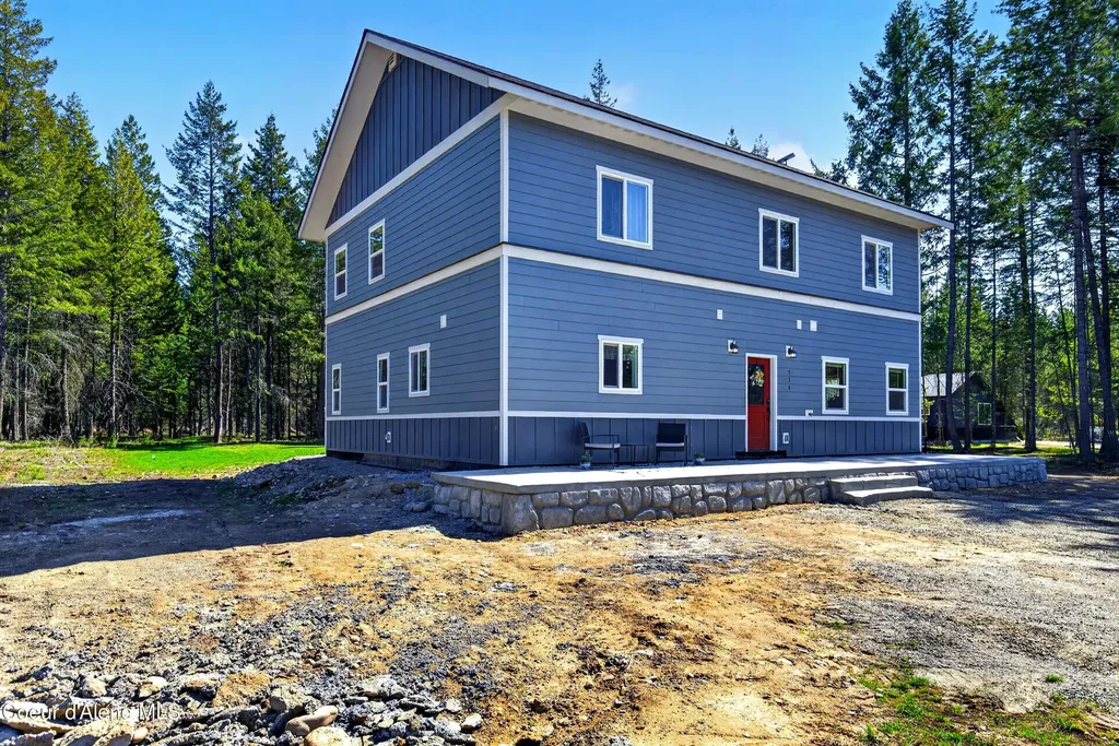 334 Hardy Loop Bonners Ferry ID 83805
