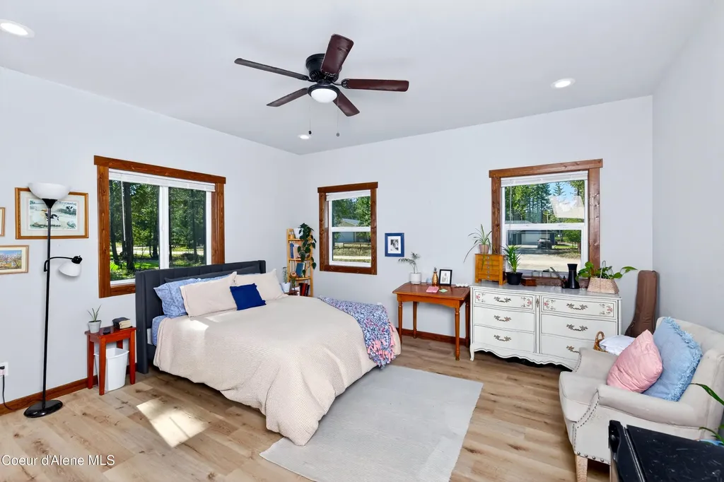 334 Hardy Loop Bonners Ferry ID 83805