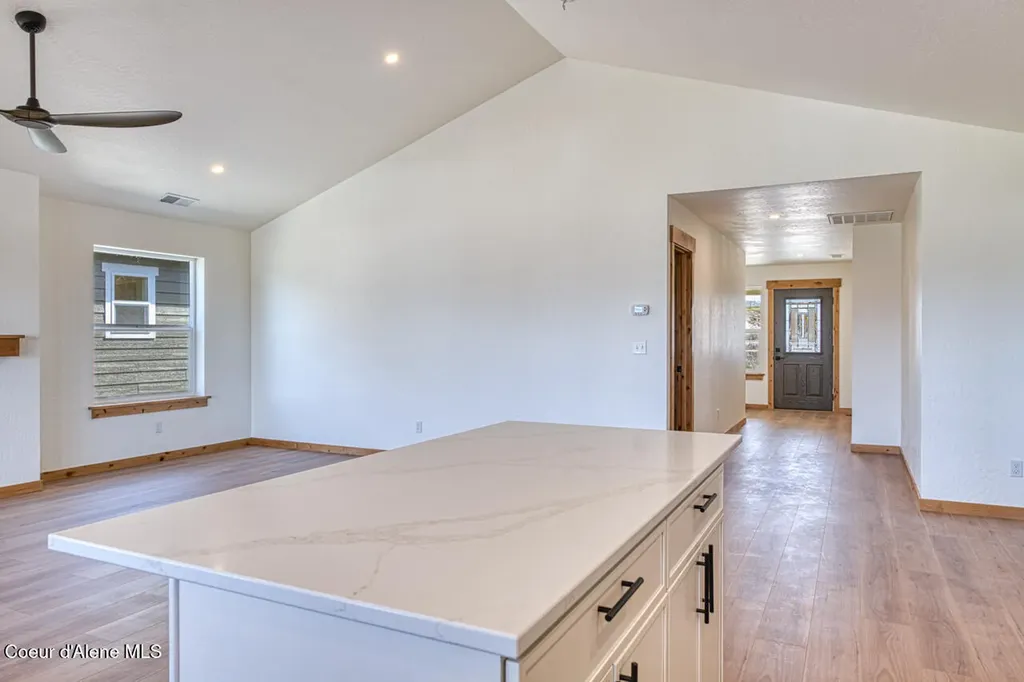 3606 N Blaze Lp Post Falls ID 83854