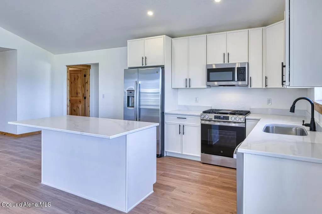 3606 N Blaze Lp Post Falls ID 83854