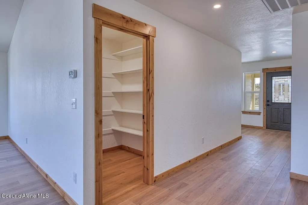 3606 N Blaze Lp Post Falls ID 83854