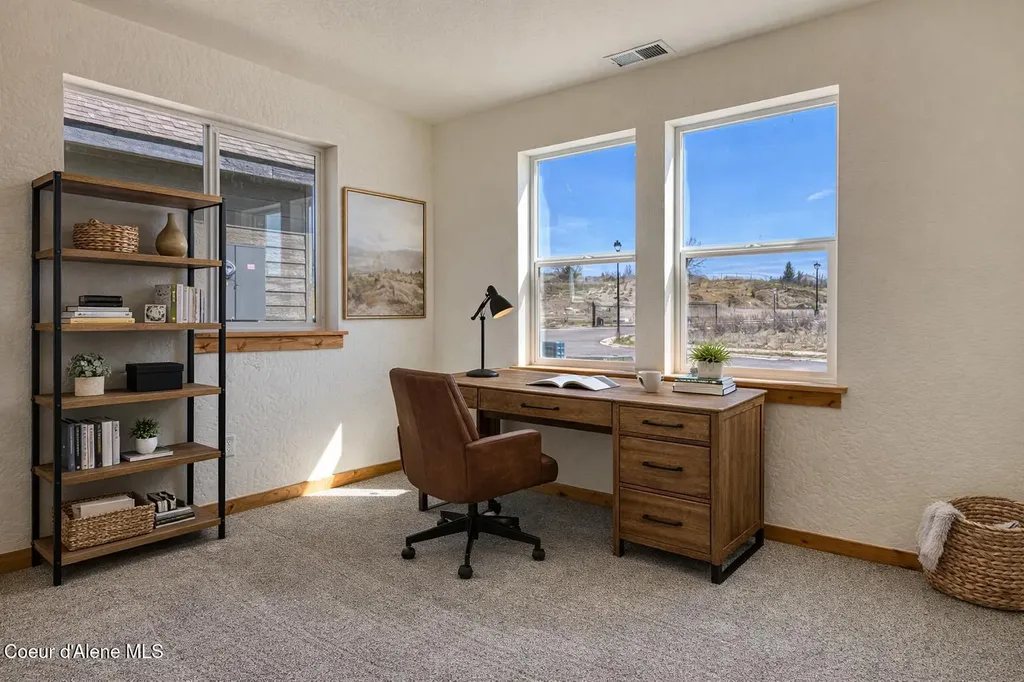3606 N Blaze Lp Post Falls ID 83854