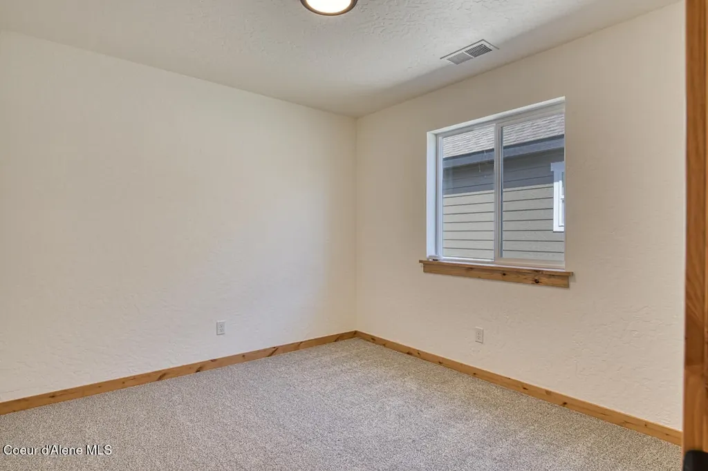 3606 N Blaze Lp Post Falls ID 83854