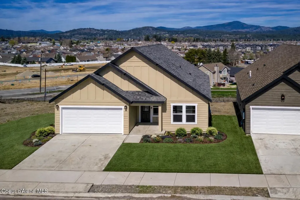 3606 N Blaze Lp Post Falls ID 83854