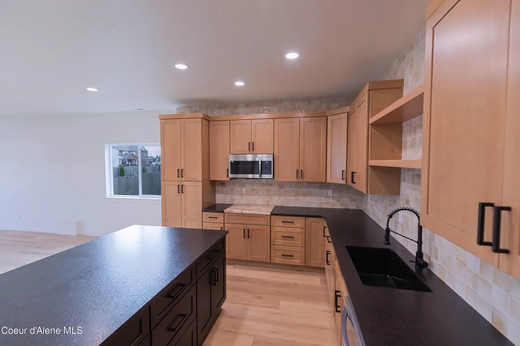 677 W Rory Avenue Post Falls ID 83854
