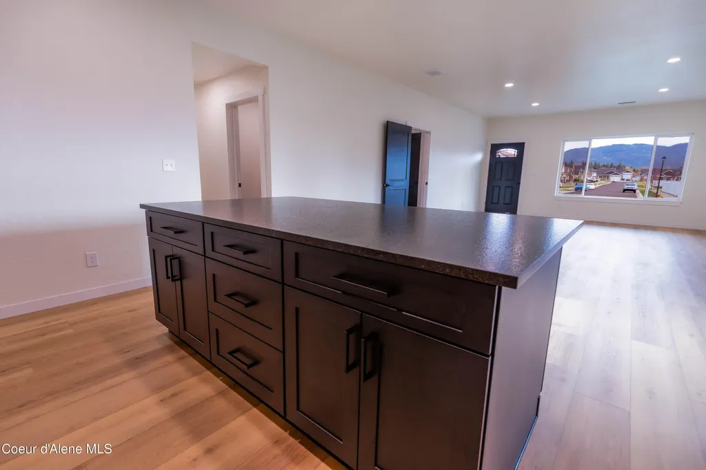 677 W Rory Avenue Post Falls ID 83854