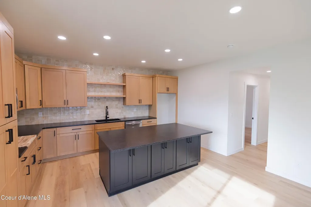 677 W Rory Avenue Post Falls ID 83854