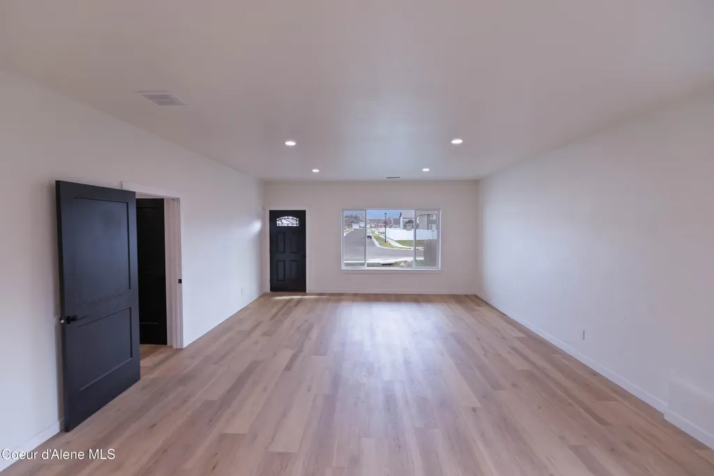 677 W Rory Avenue Post Falls ID 83854