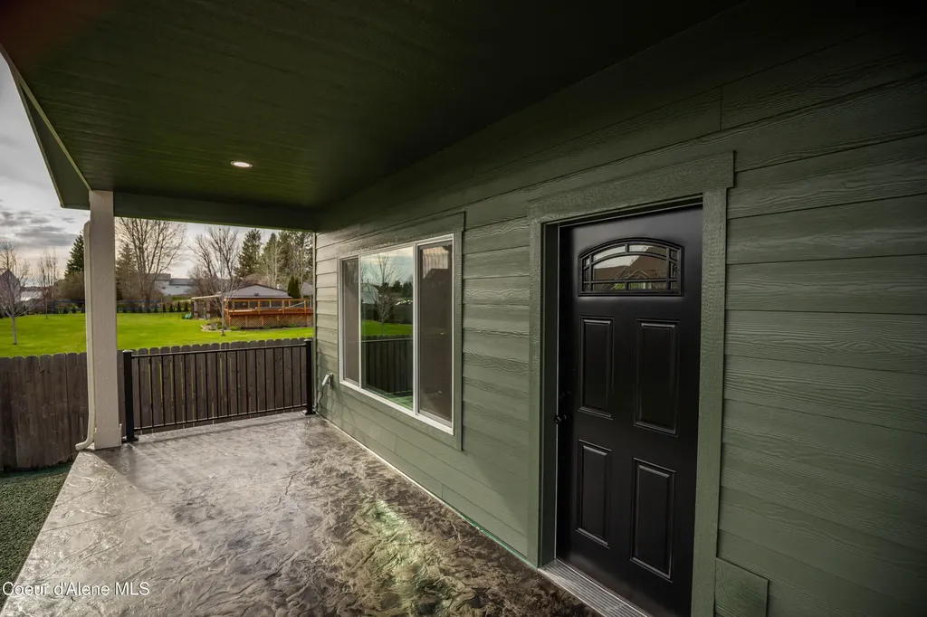 677 W Rory Avenue Post Falls ID 83854