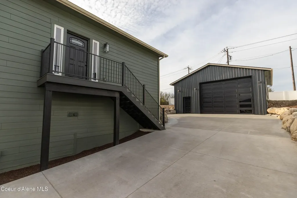 677 W Rory Avenue Post Falls ID 83854
