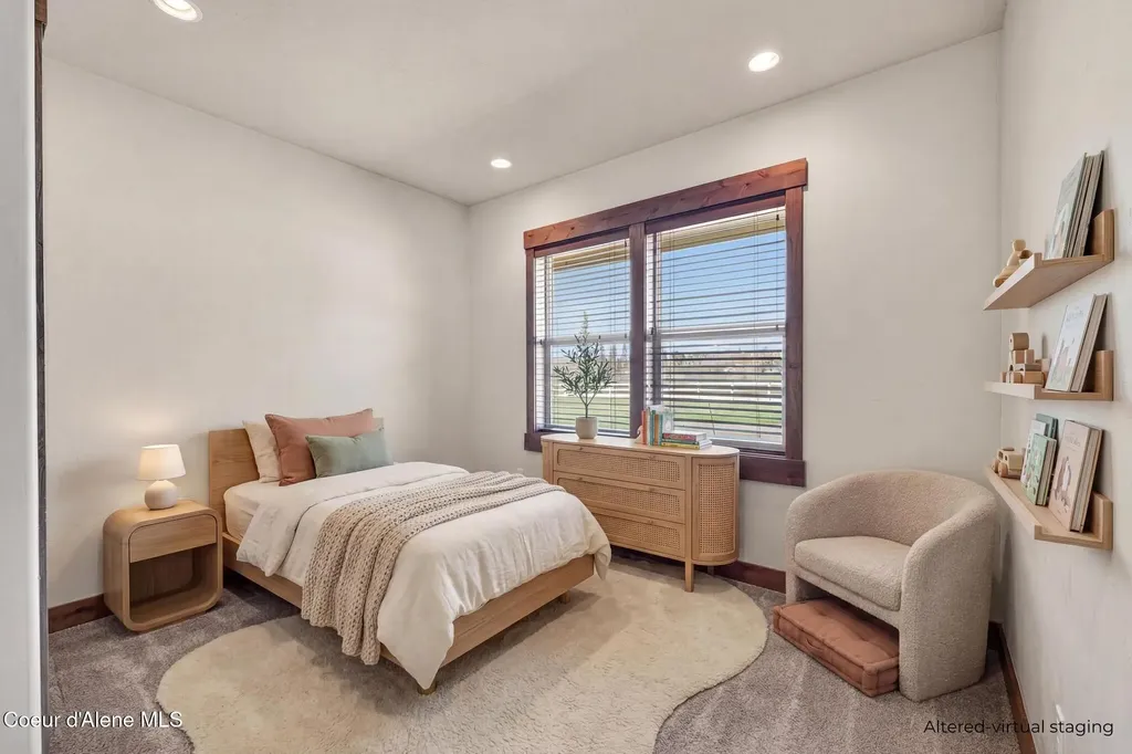 3358 E Leebowe Court Hayden ID 83835