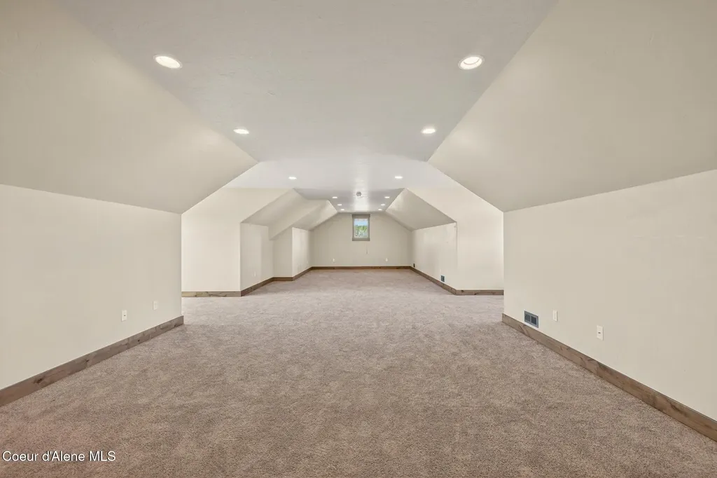 3358 E Leebowe Court Hayden ID 83835