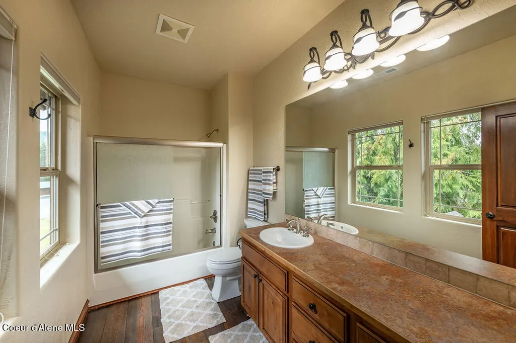 289 Fairway Drive Priest Lake ID 83856