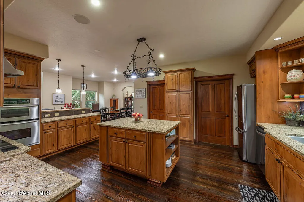 289 Fairway Drive Priest Lake ID 83856