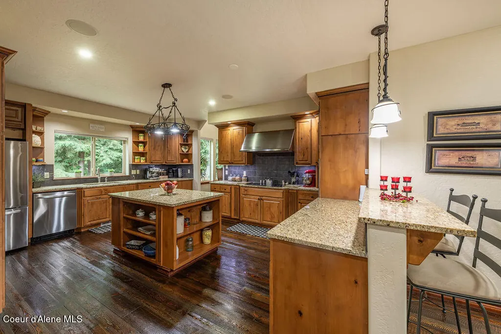289 Fairway Drive Priest Lake ID 83856