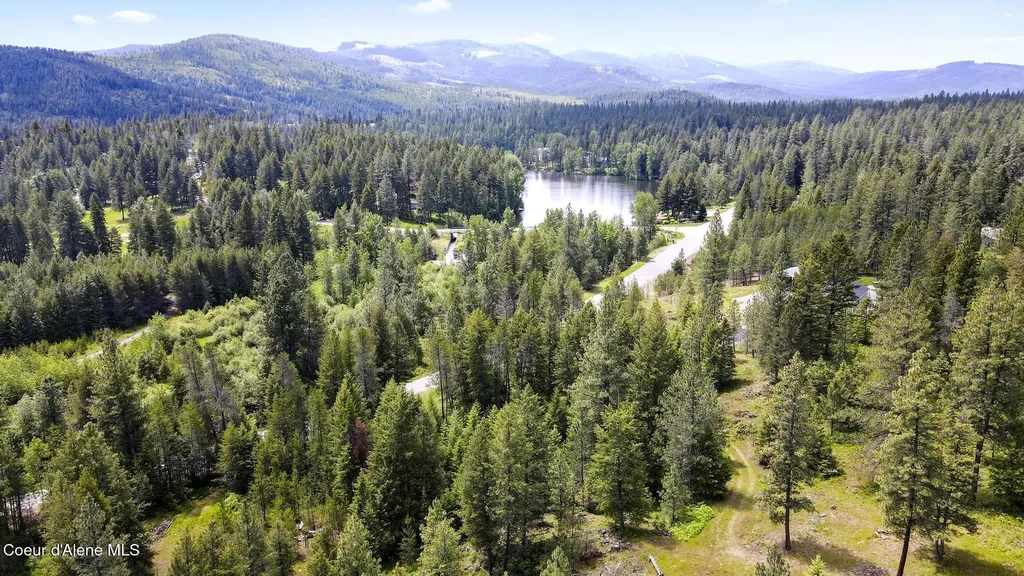685 Blanchard Elk Road Blanchard ID 83804