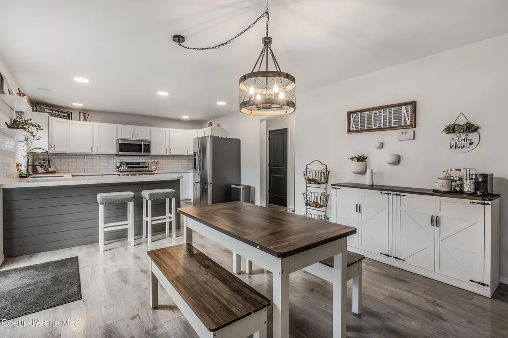 2033 N Bunting Lane Post Falls ID 83854