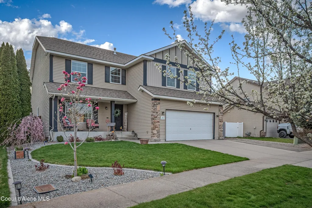 2033 N Bunting Lane Post Falls ID 83854