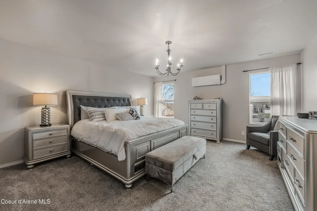2033 N Bunting Lane Post Falls ID 83854