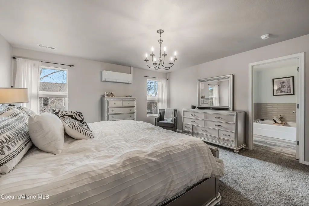 2033 N Bunting Lane Post Falls ID 83854
