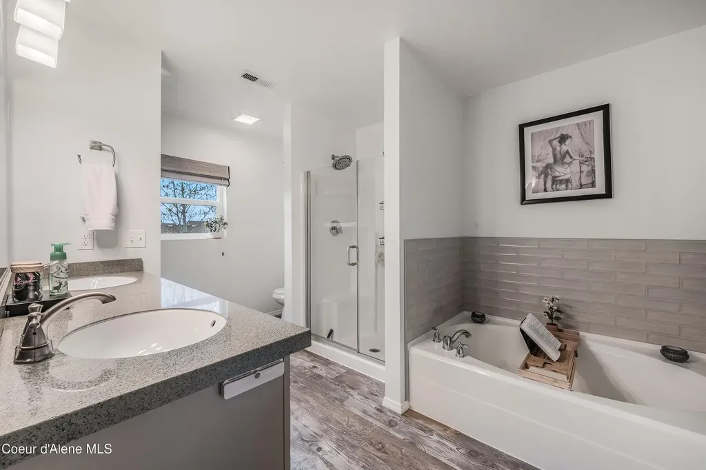 2033 N Bunting Lane Post Falls ID 83854