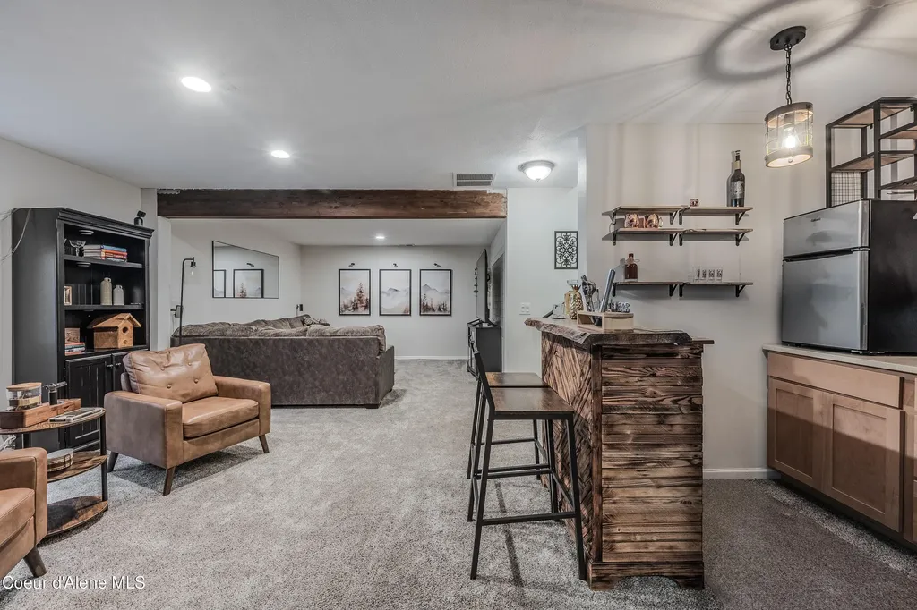 2033 N Bunting Lane Post Falls ID 83854