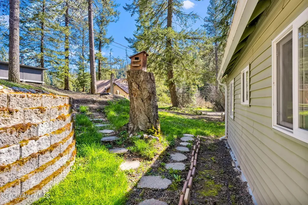 51 Rocky Point Upper Road Plummer ID 83851