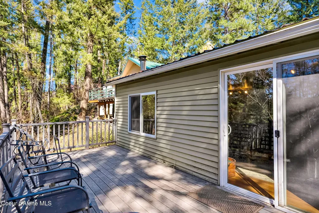 51 Rocky Point Upper Road Plummer ID 83851