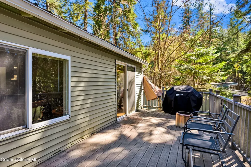 51 Rocky Point Upper Road Plummer ID 83851