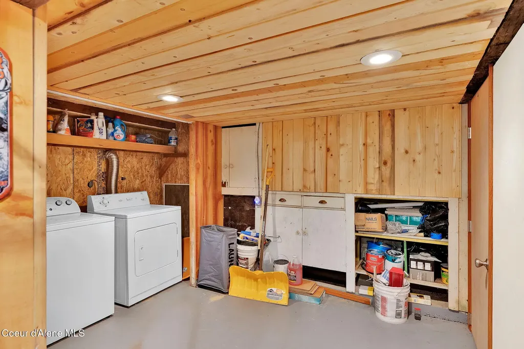 51 Rocky Point Upper Road Plummer ID 83851