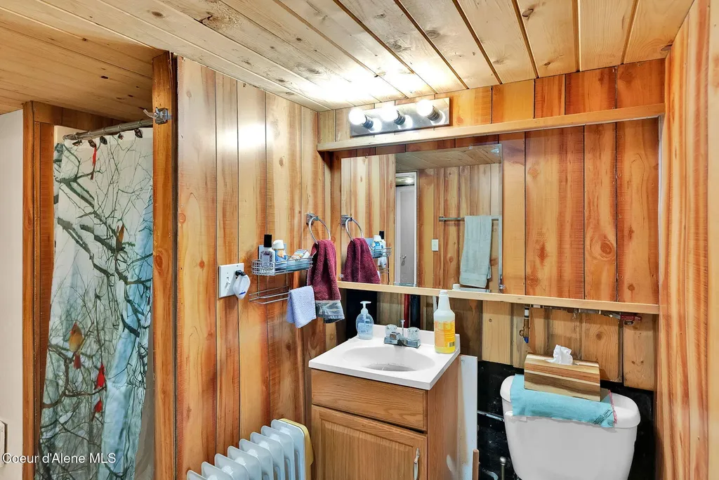 51 Rocky Point Upper Road Plummer ID 83851