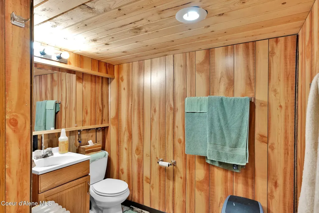 51 Rocky Point Upper Road Plummer ID 83851