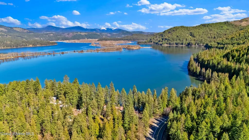 51 Rocky Point Upper Road Plummer ID 83851