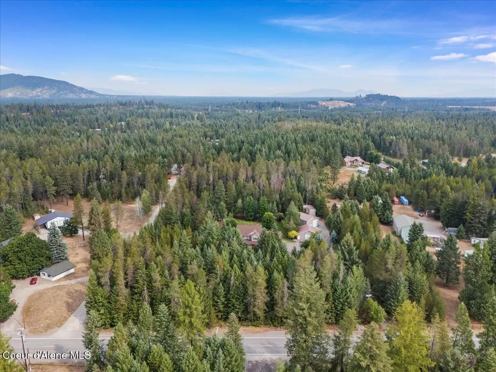 1839 E Ohio Match Road Rathdrum ID 83858