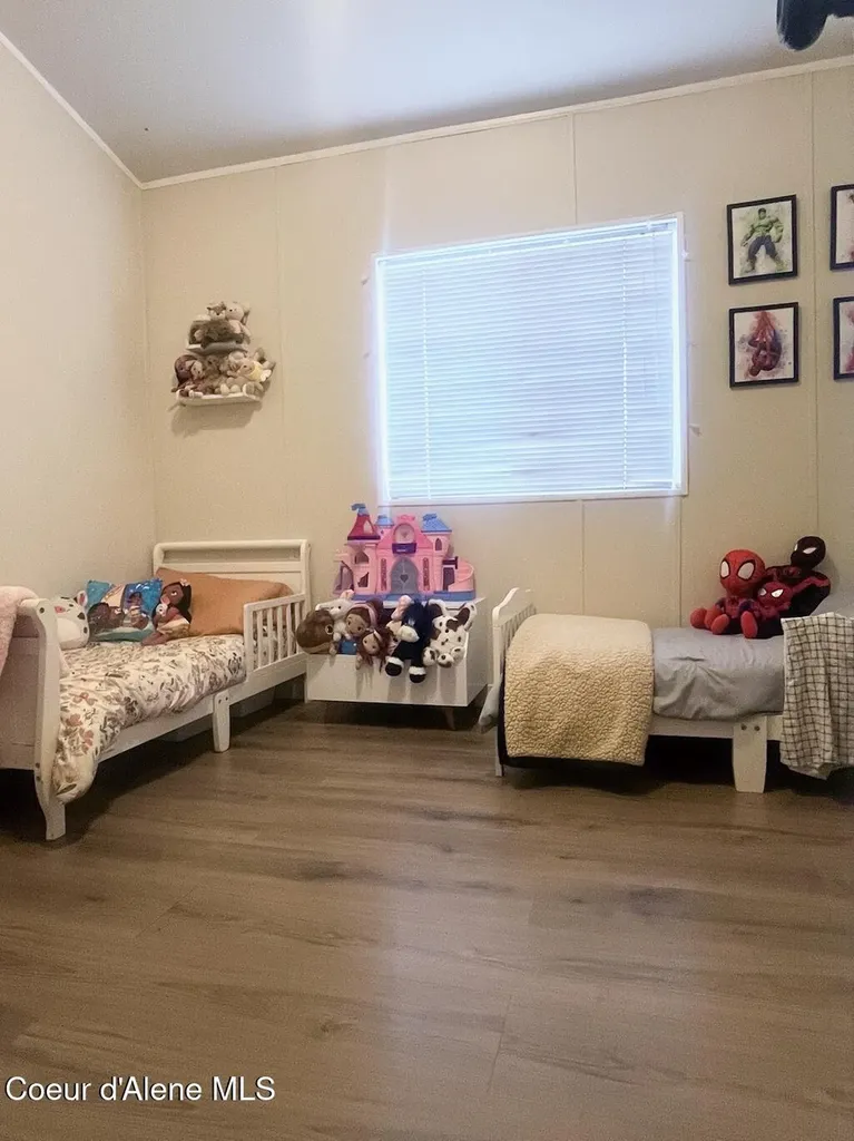 2233 W Merlyn Way Post Falls ID 83854