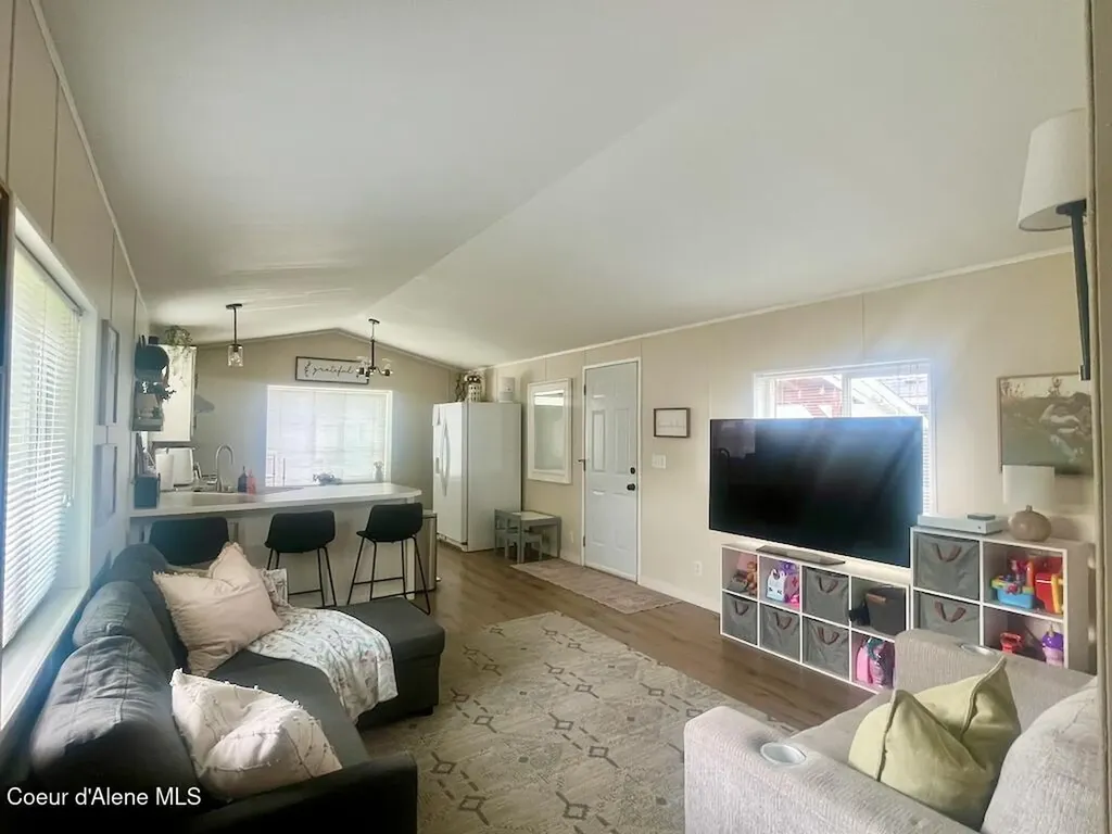 2233 W Merlyn Way Post Falls ID 83854
