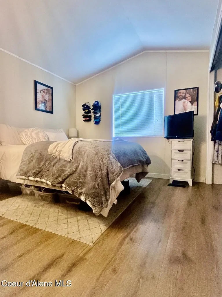 2233 W Merlyn Way Post Falls ID 83854