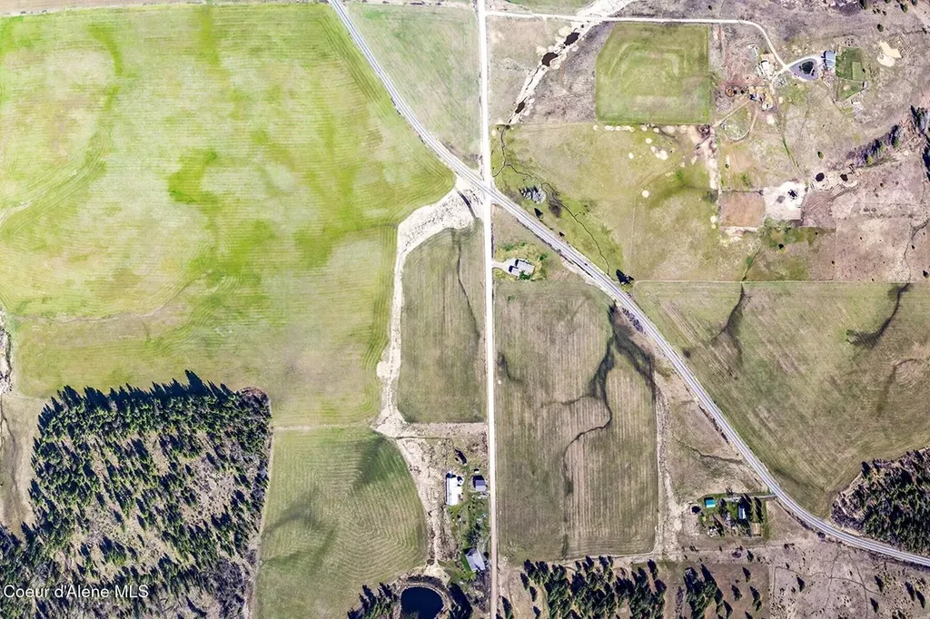 NNA189.39A S Highway 97 Harrison ID 83833
