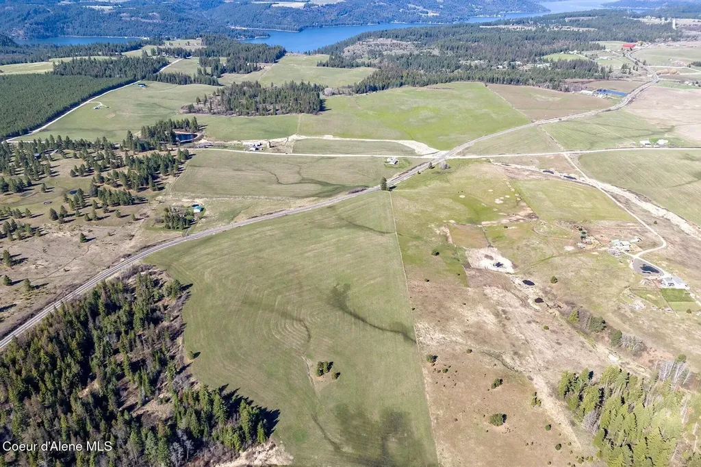 NNA189.39A S Highway 97 Harrison ID 83833