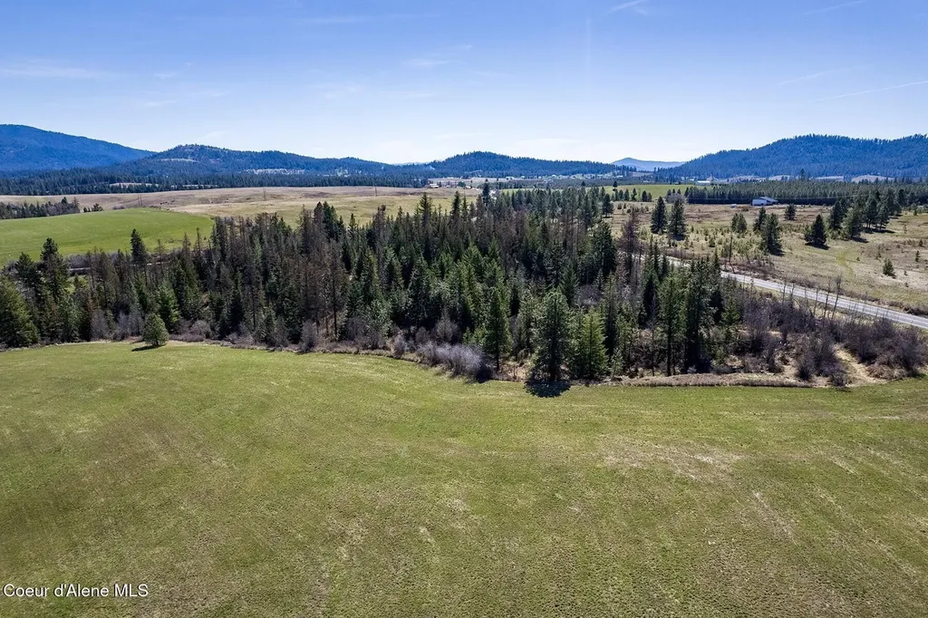 NNA189.39A S Highway 97 Harrison ID 83833