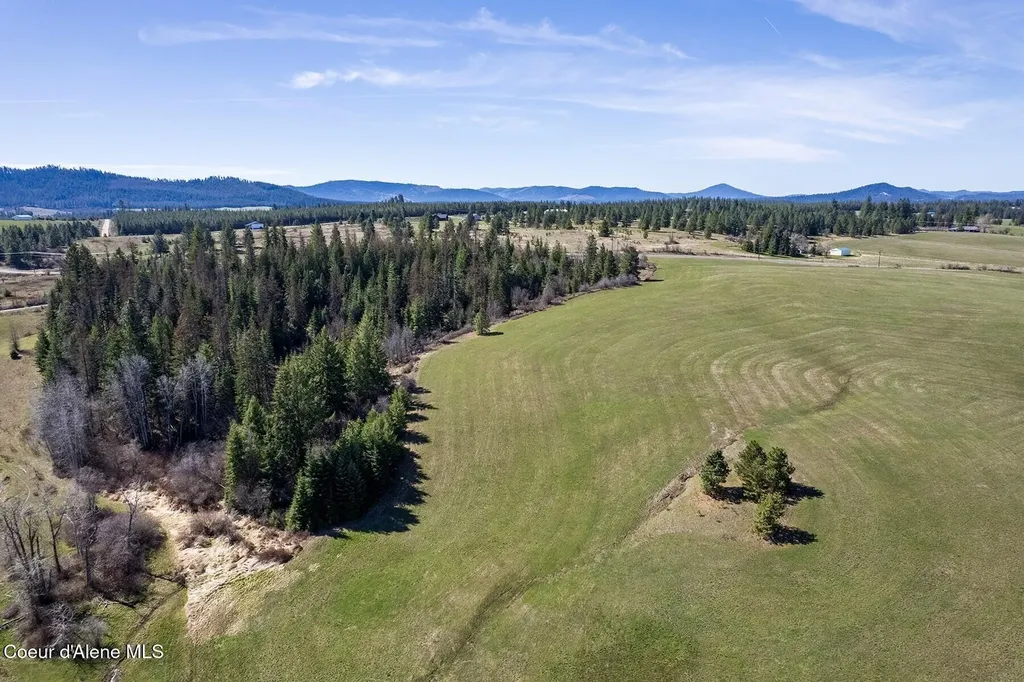 NNA189.39A S Highway 97 Harrison ID 83833