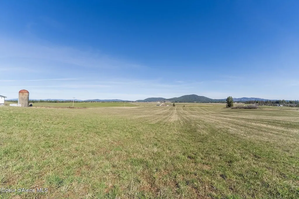 NNA189.39A S Highway 97 Harrison ID 83833