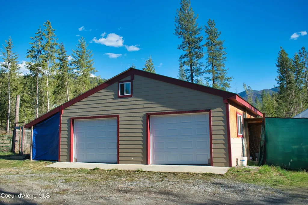 295 Glacier Road Bonners Ferry ID 83805